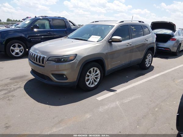 2019 JEEP CHEROKEE LATITUDE FWD