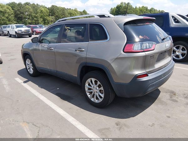 2019 JEEP CHEROKEE LATITUDE FWD