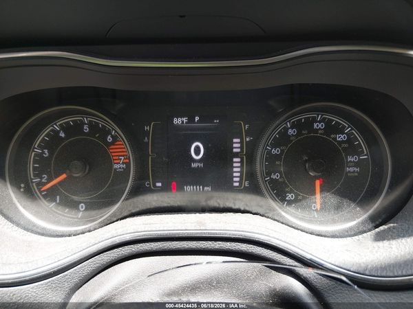 2019 JEEP CHEROKEE LATITUDE FWD