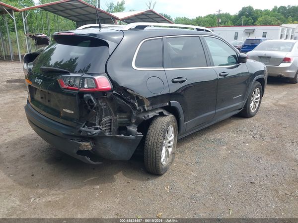 2019 JEEP CHEROKEE LATITUDE 4X4