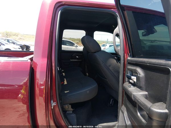 2021 RAM 1500 CLASSIC WARLOCK  4X4 6'4 BOX