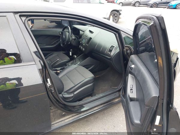 2016 KIA FORTE SX