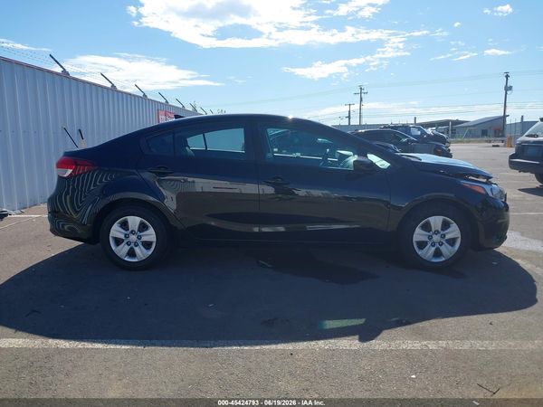 2017 KIA FORTE LX
