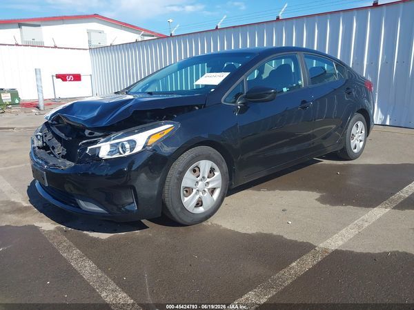 2017 KIA FORTE LX