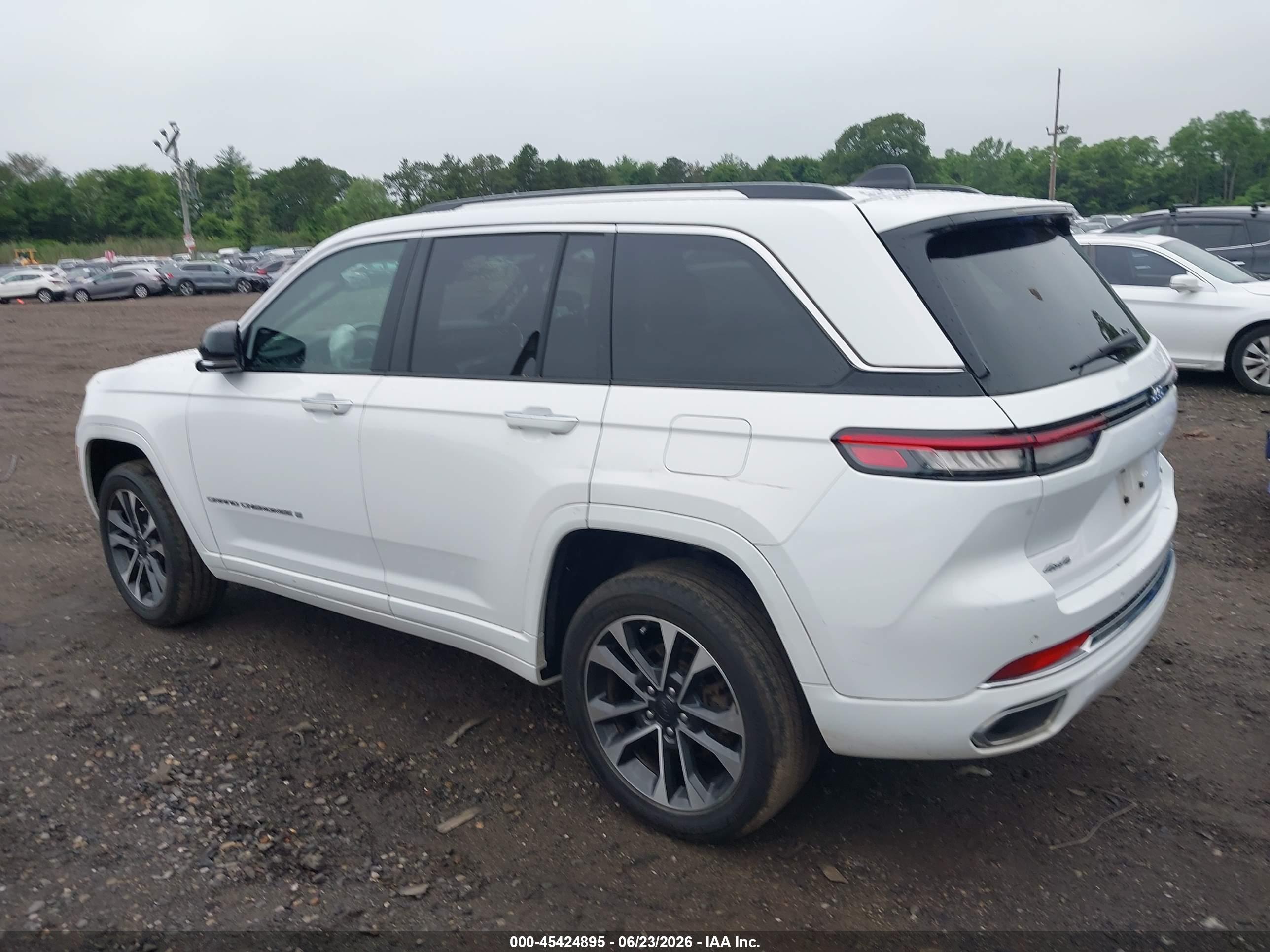 2023 JEEP GRAND CHEROKEE OVERLAND 4X4