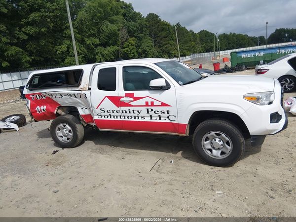 2019 TOYOTA TACOMA SR