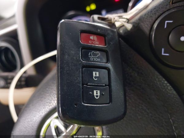 2017 TOYOTA RAV4 HYBRID LIMITED