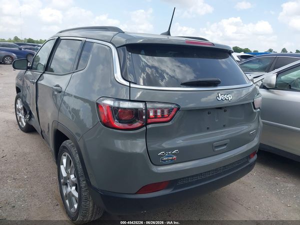 2023 JEEP COMPASS LATITUDE LUX FWD