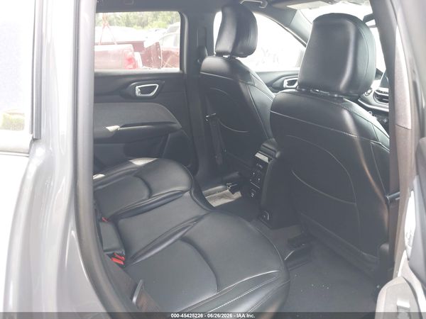 2023 JEEP COMPASS LATITUDE LUX FWD