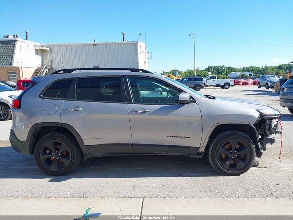 2018 JEEP CHEROKEE LATITUDE FWD