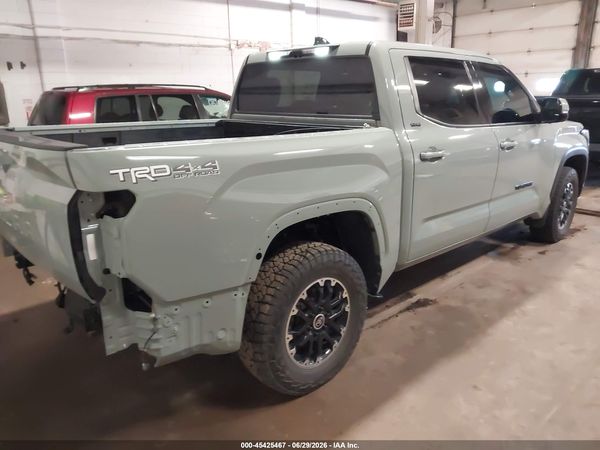2022 TOYOTA TUNDRA SR5
