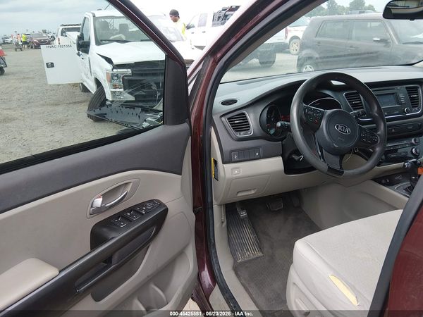 2016 KIA SEDONA LX