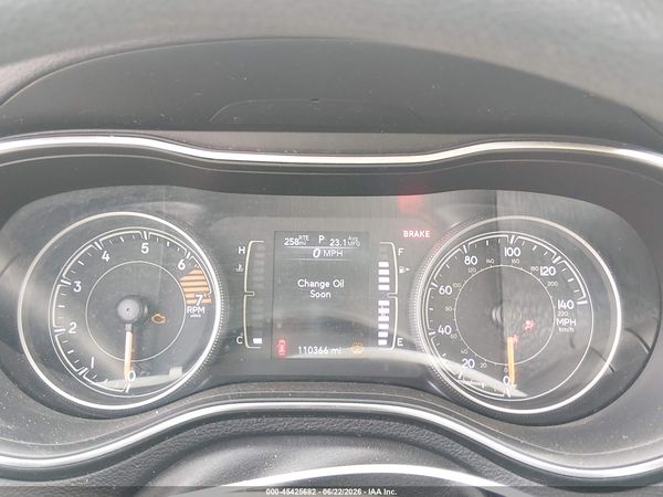 2019 JEEP CHEROKEE LATITUDE FWD