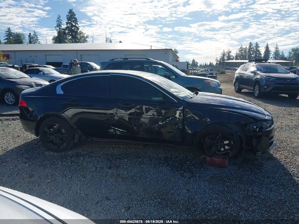 2017 JAGUAR XE 25T