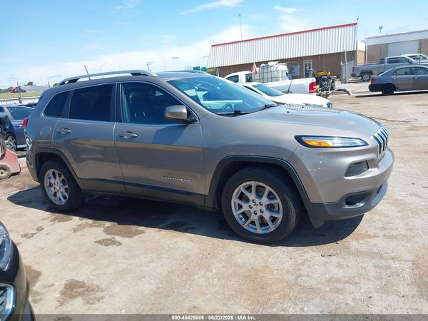 2017 JEEP CHEROKEE LATITUDE FWD
