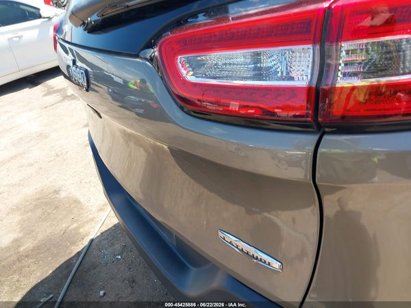 2017 JEEP CHEROKEE LATITUDE FWD