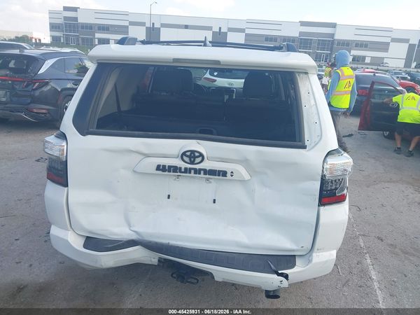 2024 TOYOTA 4RUNNER SR5 PREMIUM