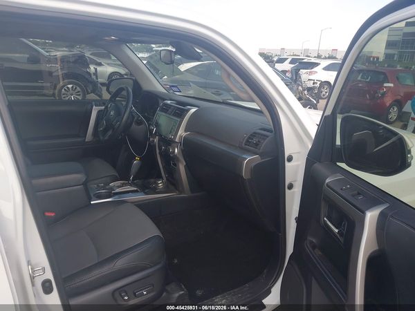 2024 TOYOTA 4RUNNER SR5 PREMIUM