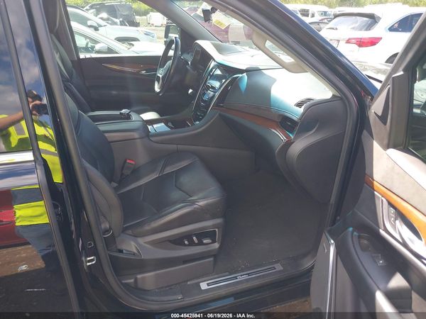 2019 CADILLAC ESCALADE PREMIUM LUXURY