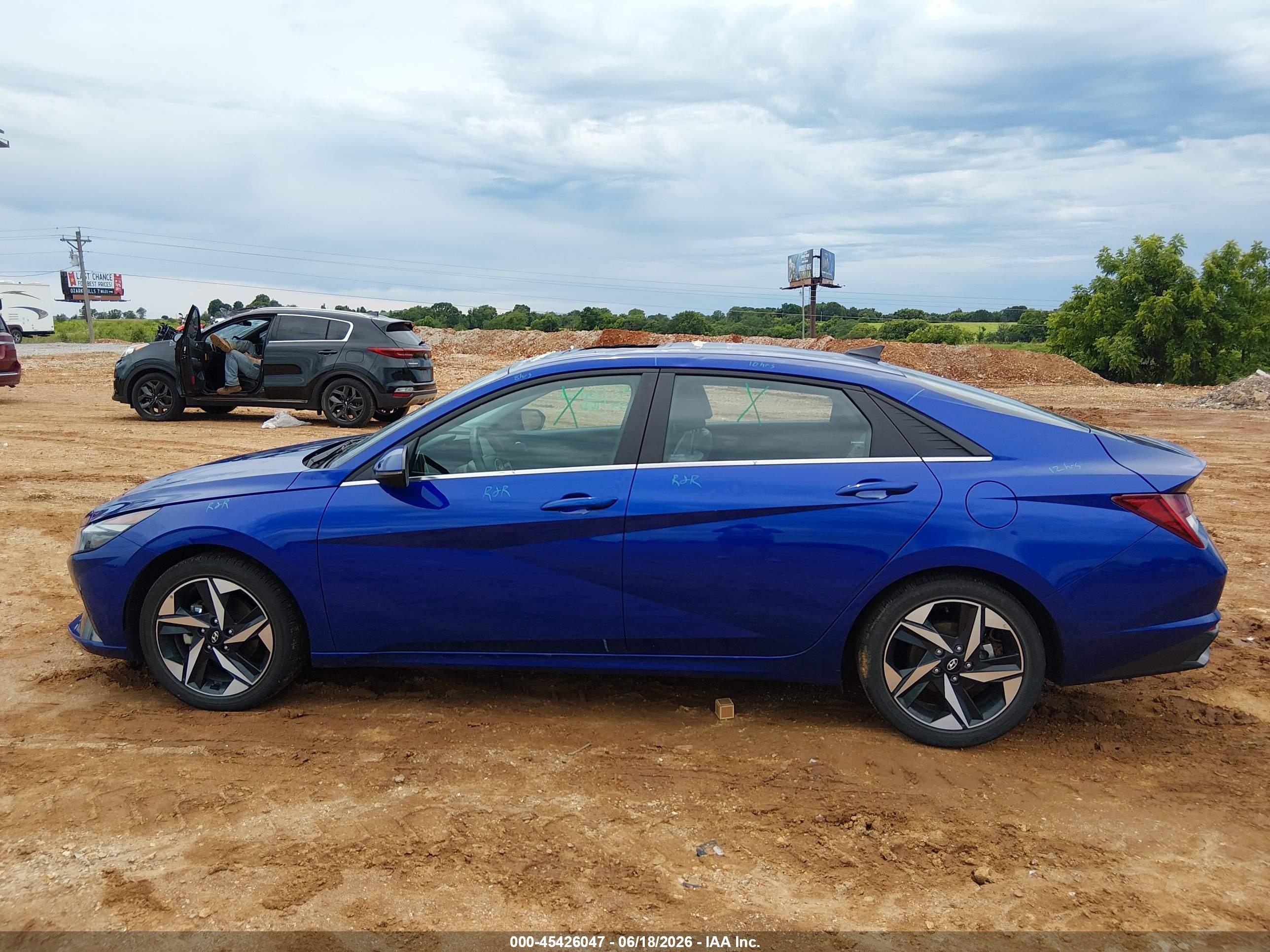 2023 HYUNDAI ELANTRA HYBRID LIMITED