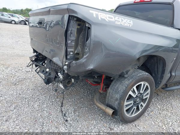 2020 TOYOTA TUNDRA SR5