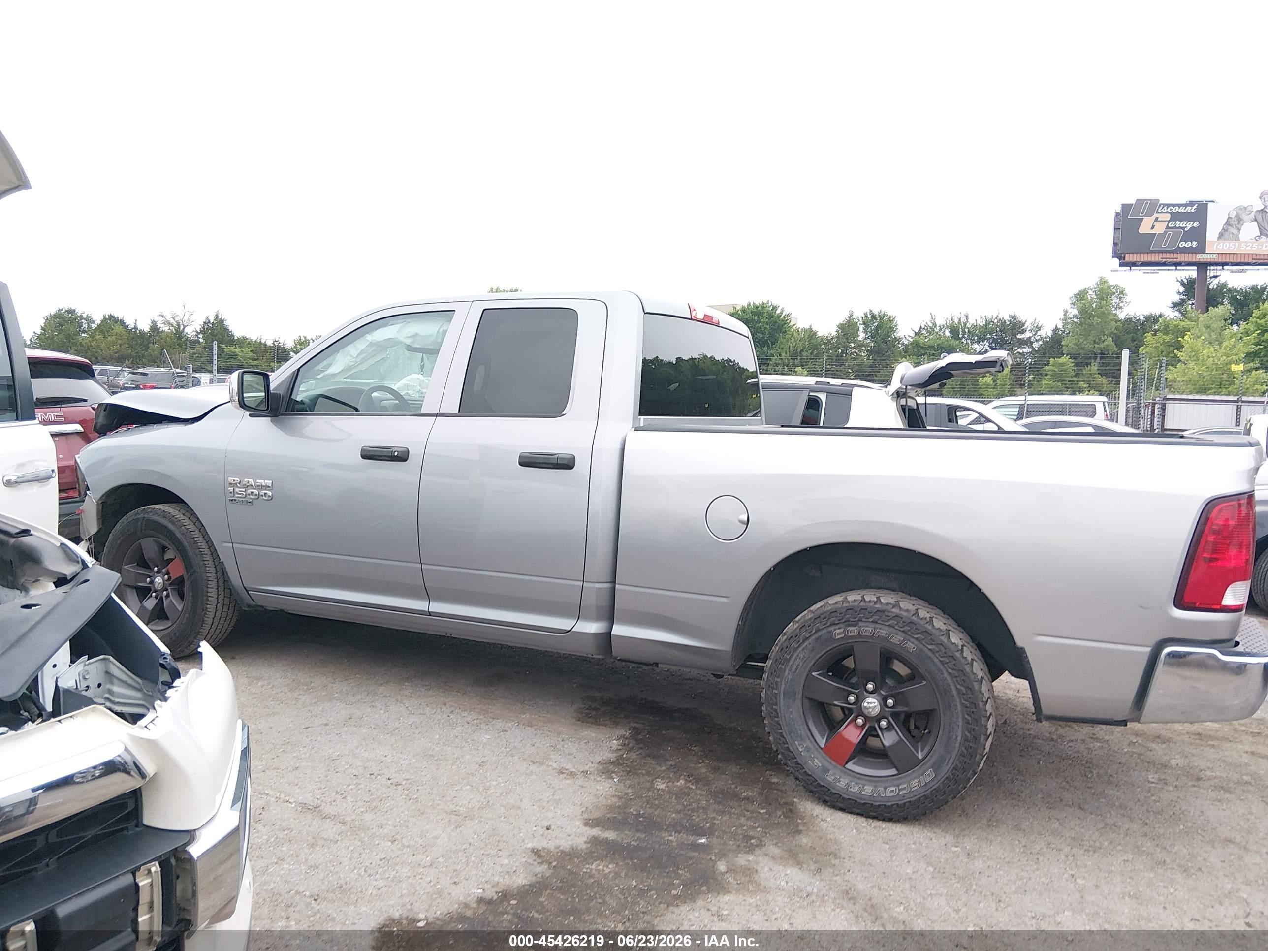 2019 RAM 1500 CLASSIC TRADESMAN  4X2 6'4 BOX