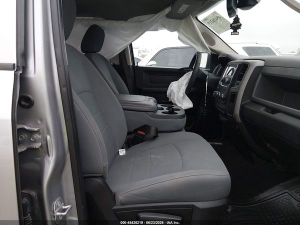 2019 RAM 1500 CLASSIC TRADESMAN  4X2 6'4 BOX
