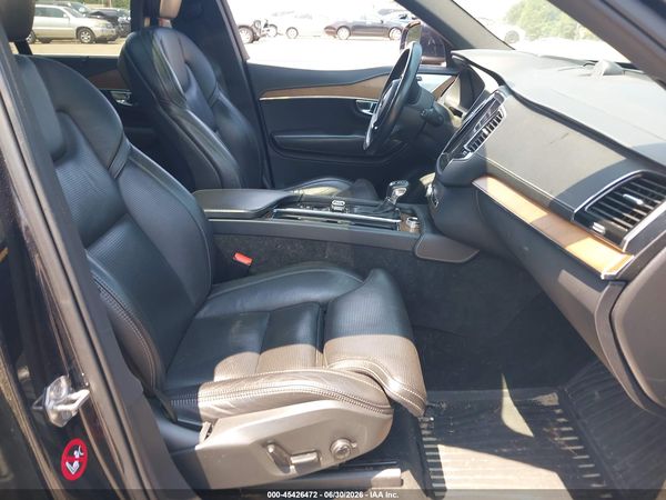 2017 VOLVO XC90 T6 INSCRIPTION