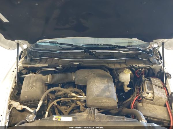 2018 RAM 1500 ST CREW CAB 4X4
