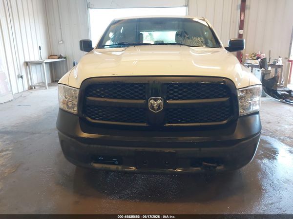 2018 RAM 1500 ST CREW CAB 4X4