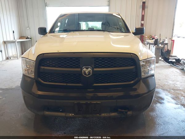 2018 RAM 1500 ST CREW CAB 4X4