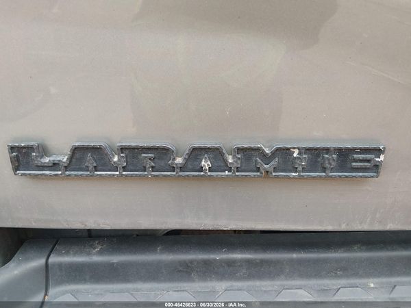 2020 RAM 2500 LARAMIE  4X4 8' BOX