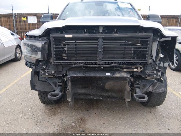 2020 RAM 2500 LARAMIE  4X4 8' BOX
