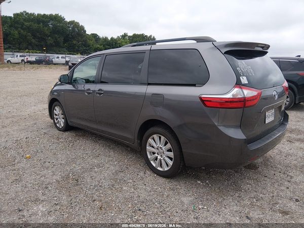 2017 TOYOTA SIENNA LE 7 PASSENGER