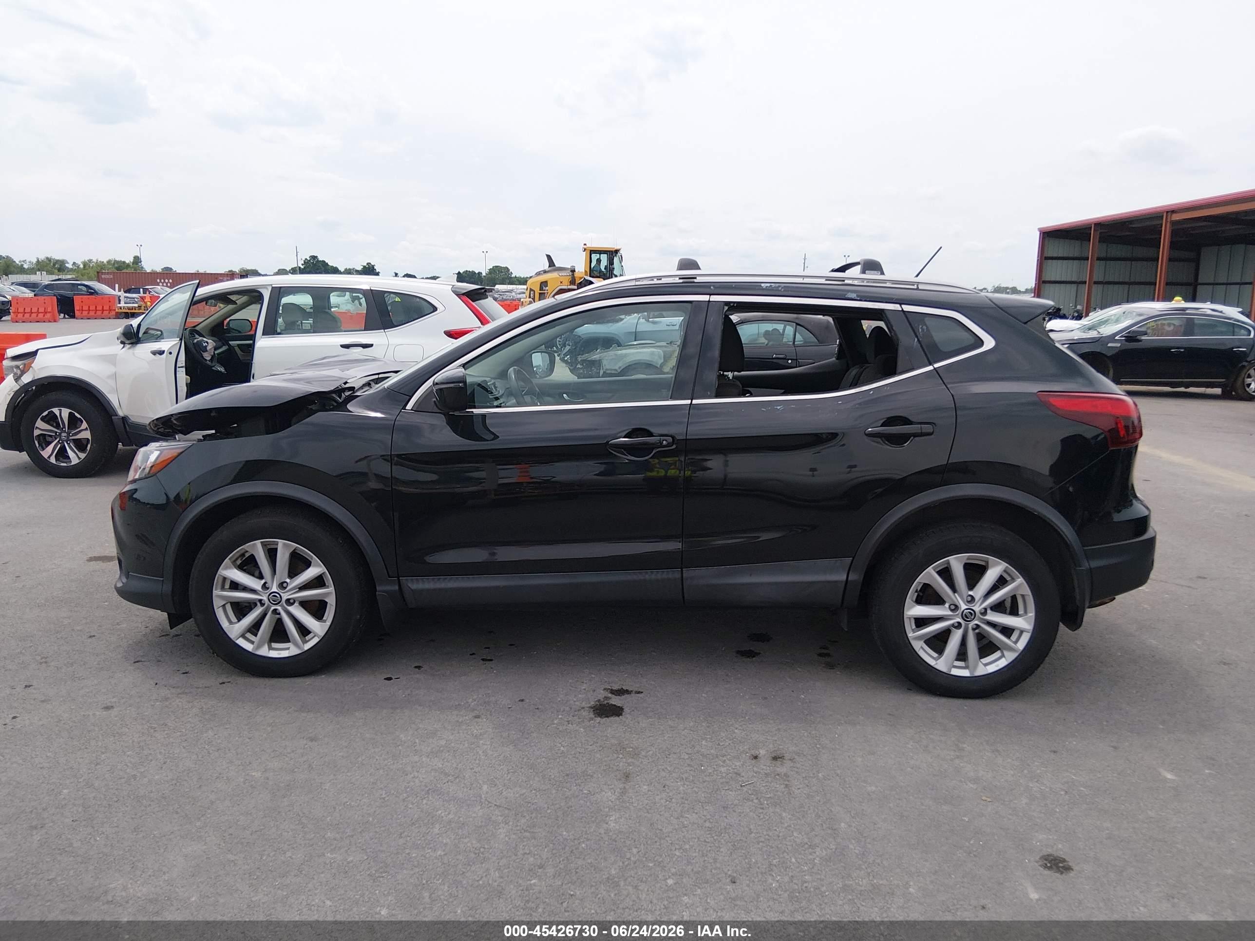 2019 NISSAN ROGUE SPORT SV