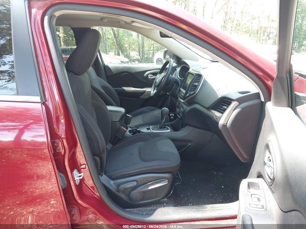 2017 JEEP CHEROKEE LATITUDE FWD