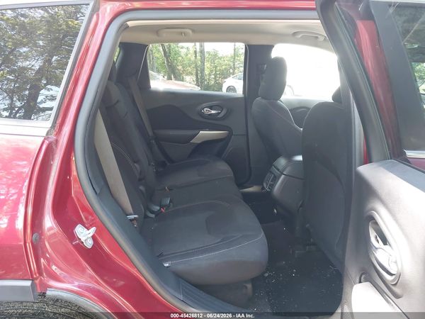 2017 JEEP CHEROKEE LATITUDE FWD