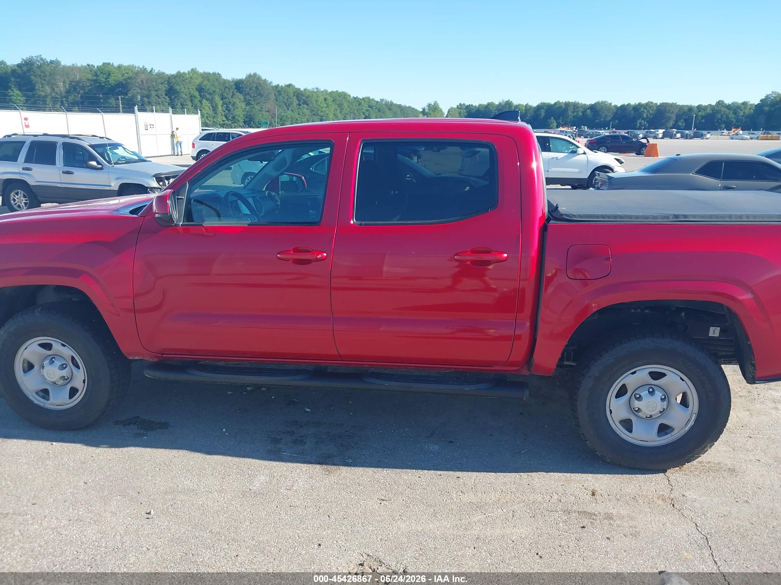 2022 TOYOTA TACOMA SR V6