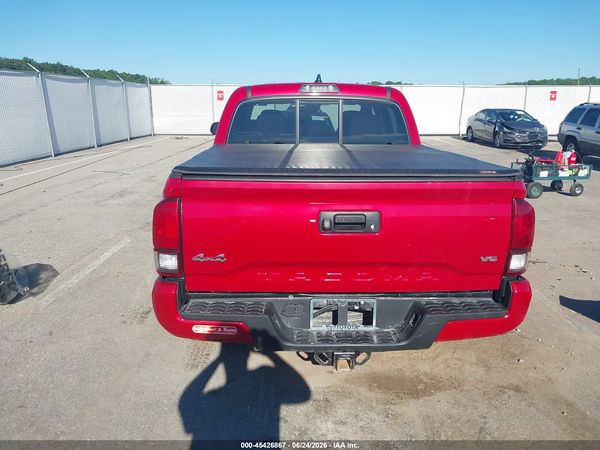 2022 TOYOTA TACOMA SR V6