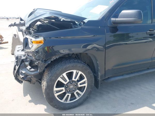 2018 TOYOTA TUNDRA SR5 5.7L V8