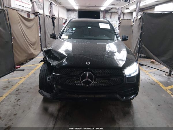 2022 MERCEDES-BENZ GLC 300 4MATIC SUV