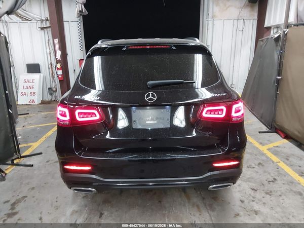 2022 MERCEDES-BENZ GLC 300 4MATIC SUV