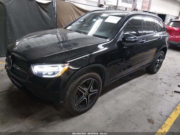 2022 MERCEDES-BENZ GLC 300 4MATIC SUV