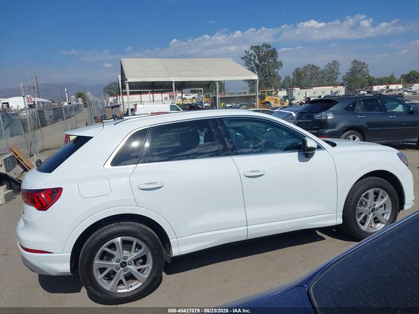 2024 AUDI Q3