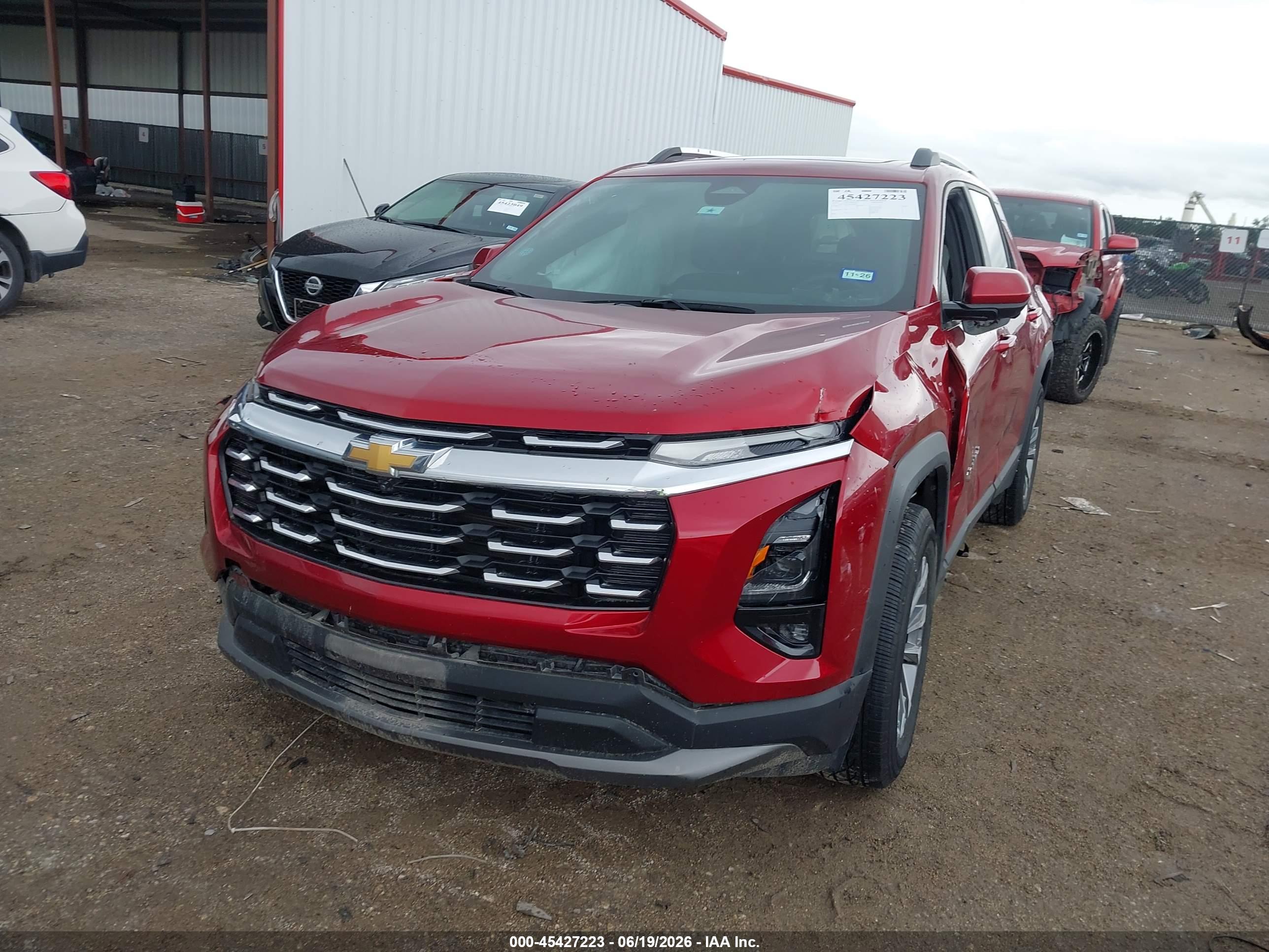 2025 CHEVROLET EQUINOX FWD LT — I2