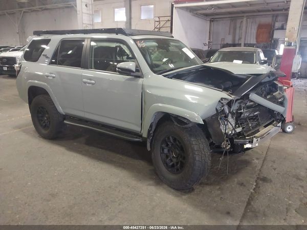 2022 TOYOTA 4RUNNER TRD OFF ROAD PREMIUM
