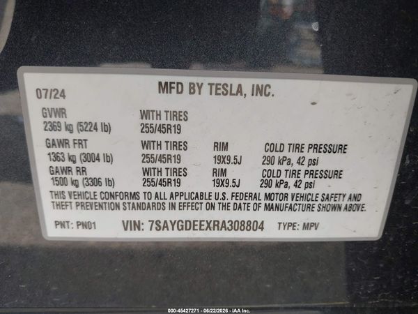 2024 TESLA MODEL Y
