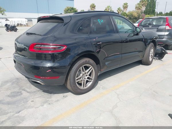2018 PORSCHE MACAN