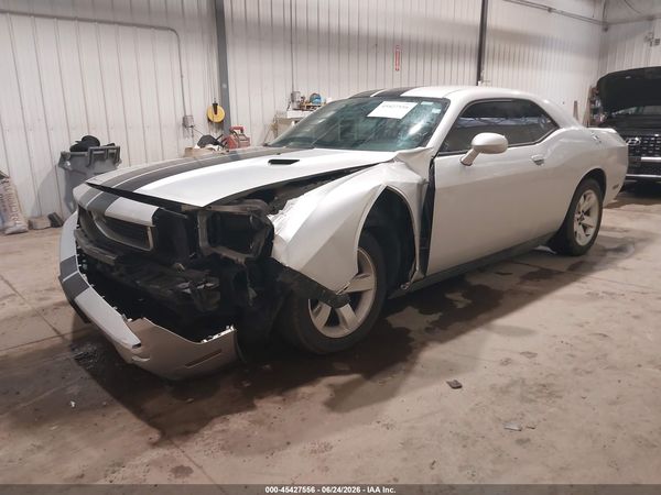 2012 DODGE CHALLENGER SXT