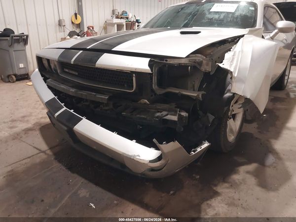 2012 DODGE CHALLENGER SXT